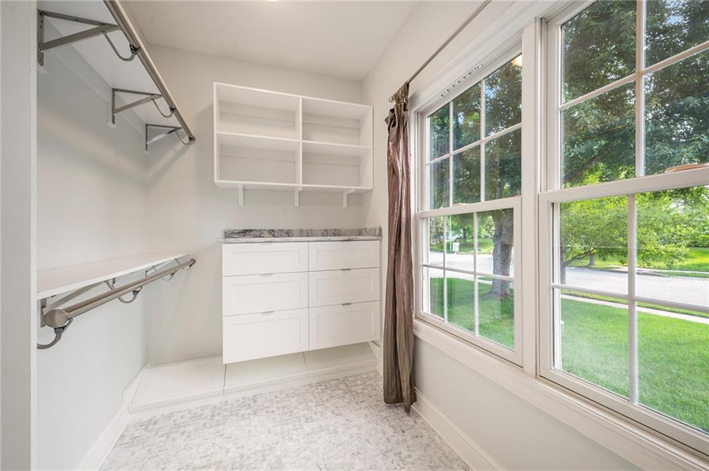 5812 N Ames Avenue Property Photo 36