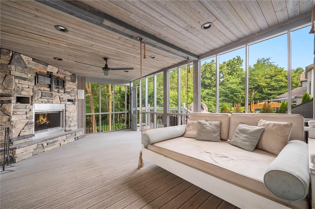 5812 N Ames Avenue Property Photo 43