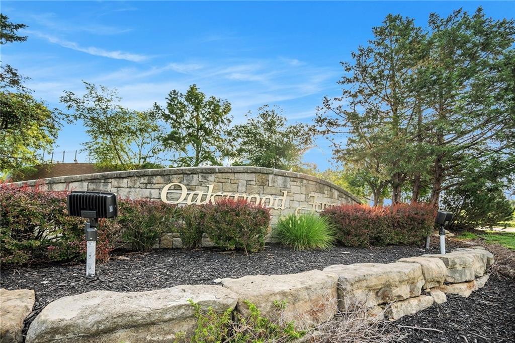 5812 N Ames Avenue Property Photo 45