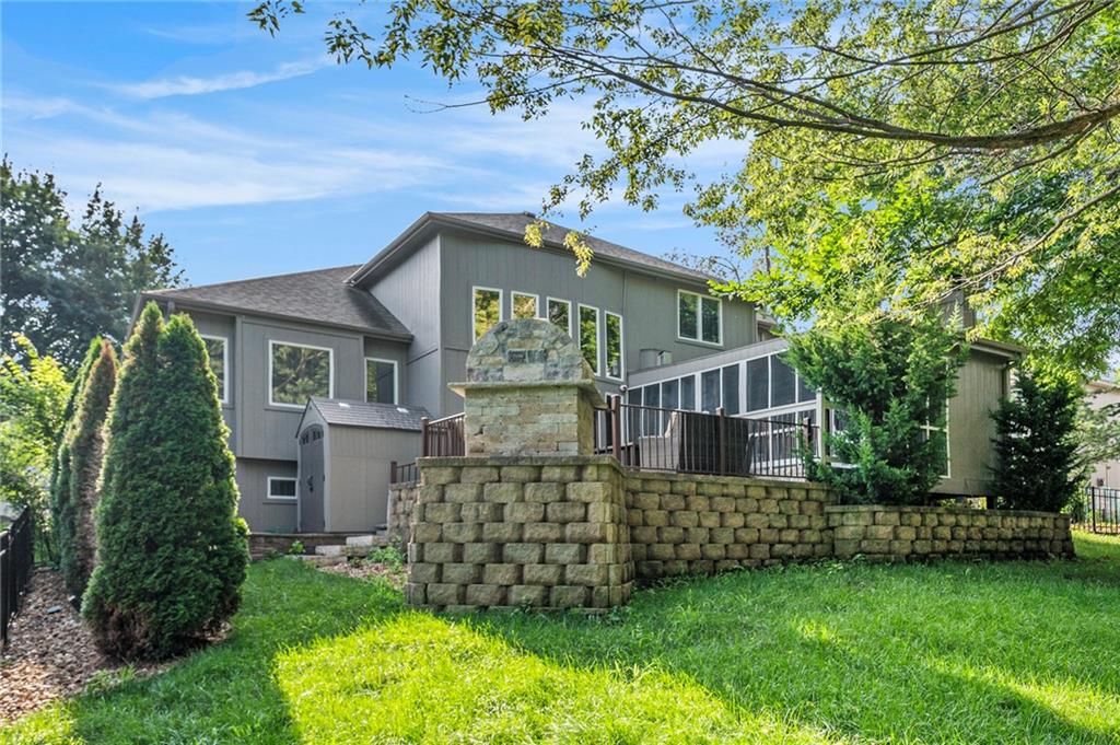 5812 N Ames Avenue Property Photo 46