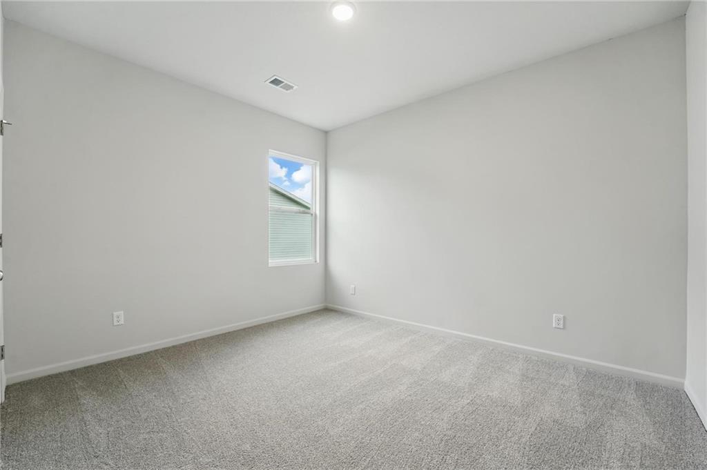 404 Sw Mulberry Court Property Photo 9