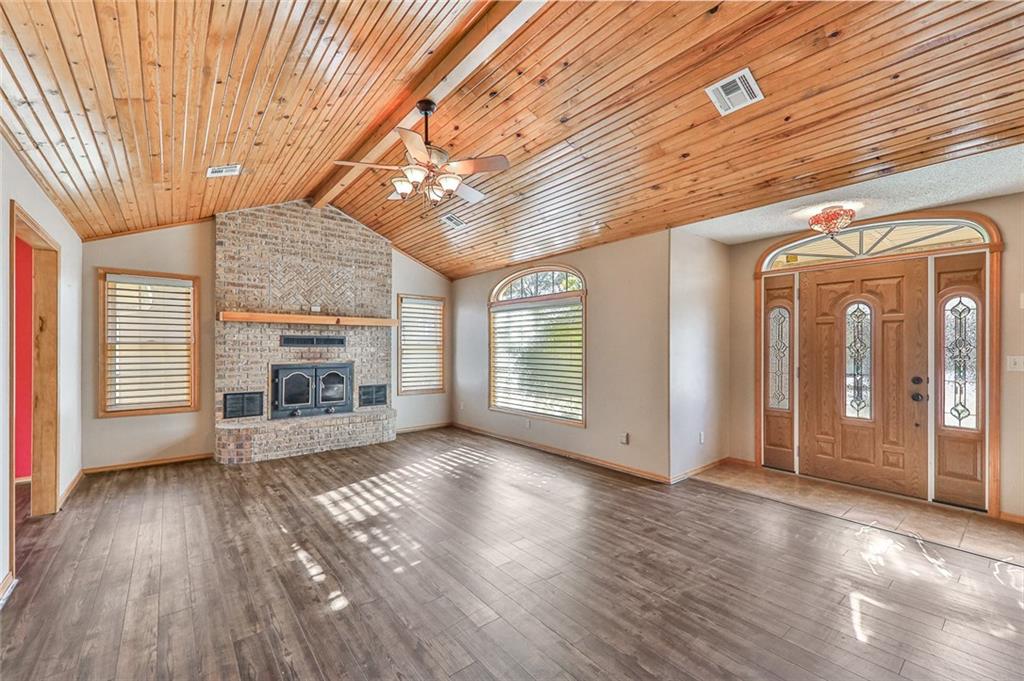 3606 W 1st Street Property Photo 12