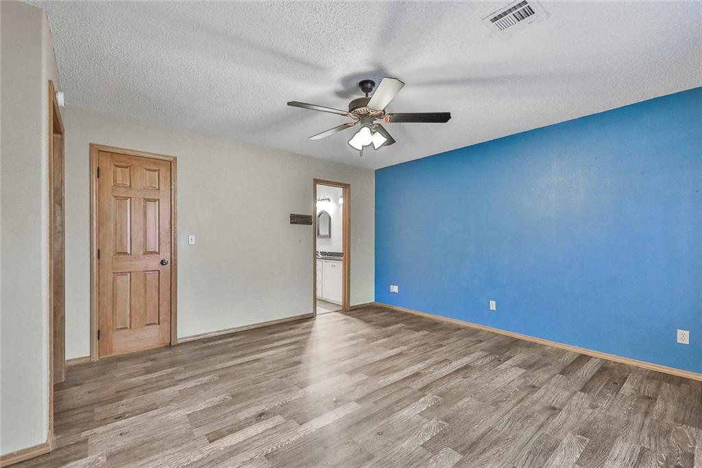 3606 W 1st Street Property Photo 20