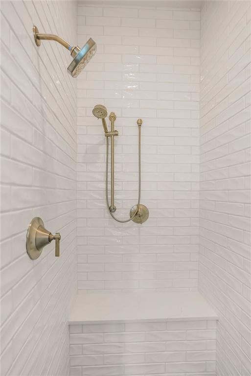 2441 W 177th Street Property Photo 39