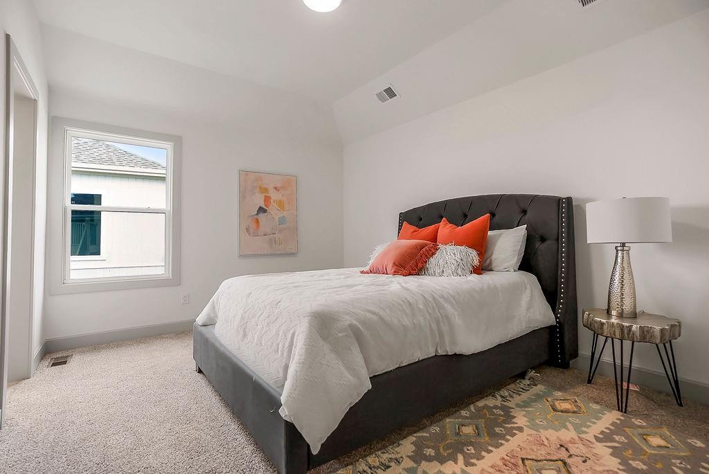 2441 W 177th Street Property Photo 48