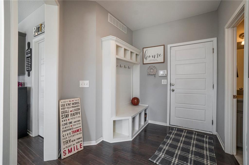 20457 W 107th Terrace Property Photo 13