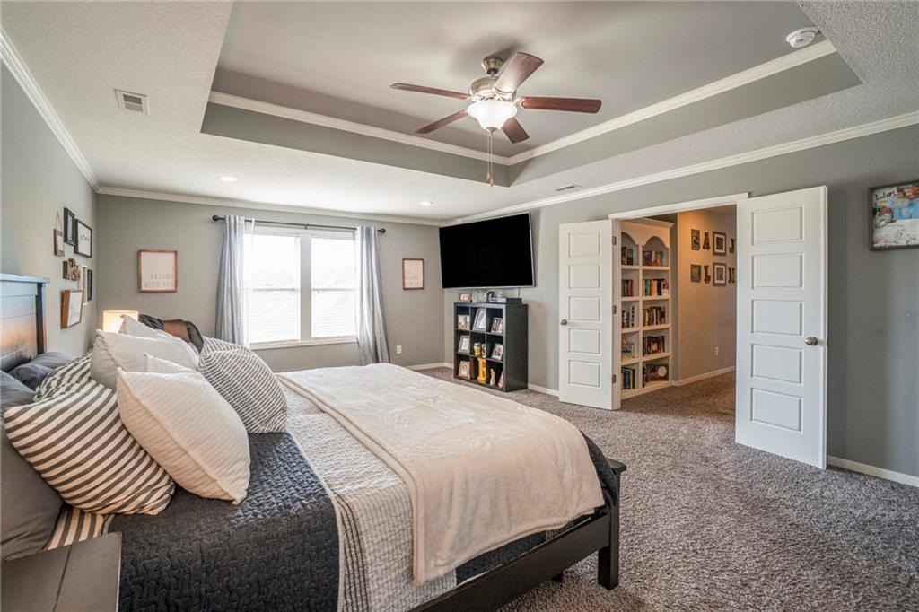 20457 W 107th Terrace Property Photo 18