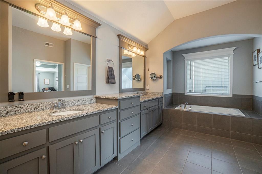 20457 W 107th Terrace Property Photo 20