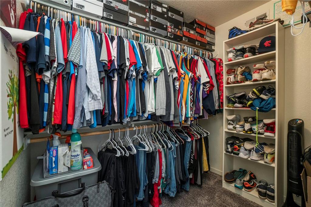 20457 W 107th Terrace Property Photo 25