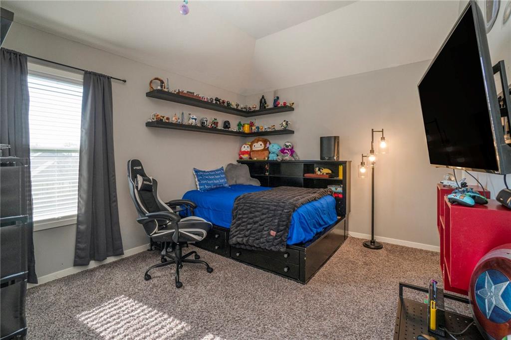 20457 W 107th Terrace Property Photo 33