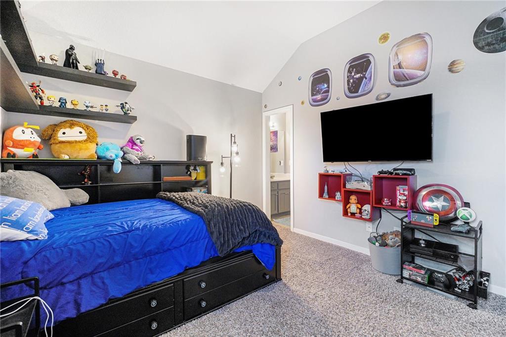 20457 W 107th Terrace Property Photo 34