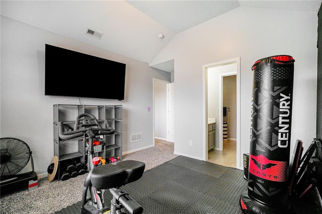 20457 W 107th Terrace Property Photo 39