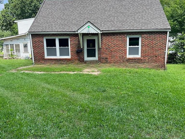 9602 E 16th Street Property Photo 1