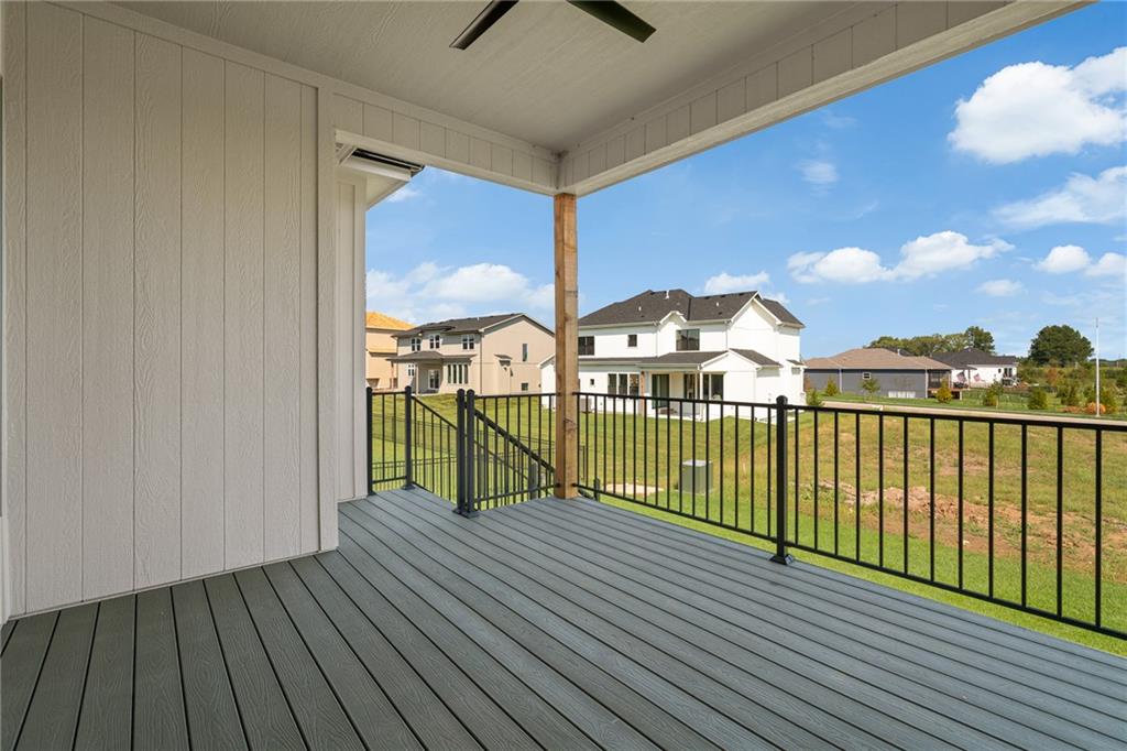 15268 W 161st Court Property Photo 24