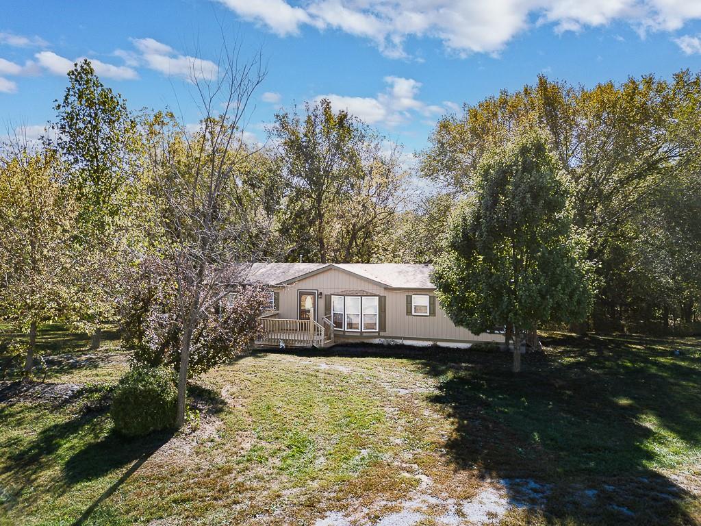 18327 State Avenue Property Photo 1