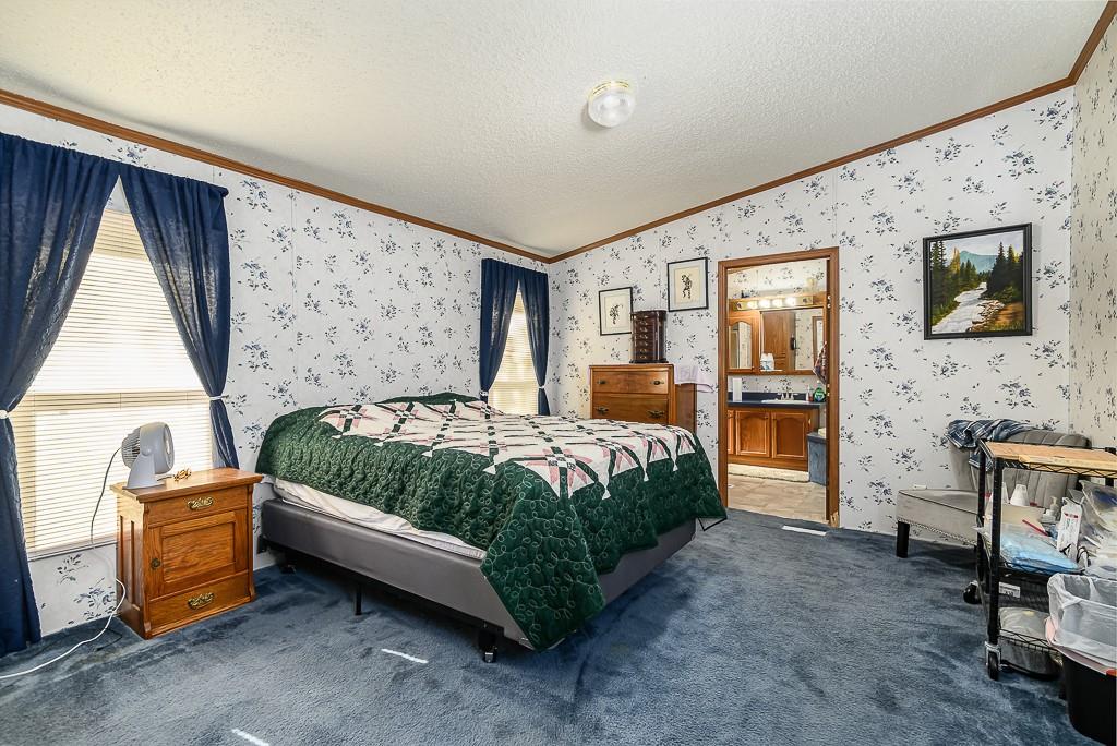 18327 State Avenue Property Photo 9