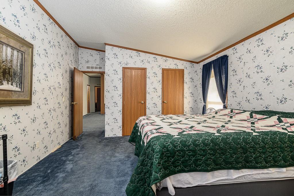 18327 State Avenue Property Photo 10