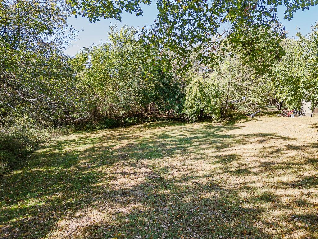 18327 State Avenue Property Photo 26