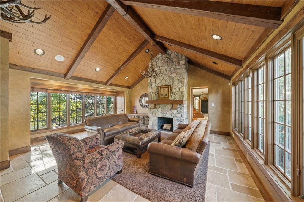 21405 W 73 Terrace Property Photo 3