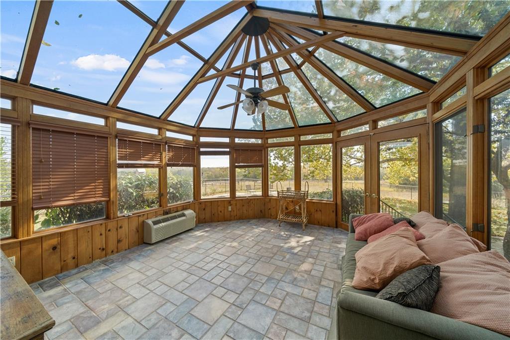 21405 W 73 Terrace Property Photo 11