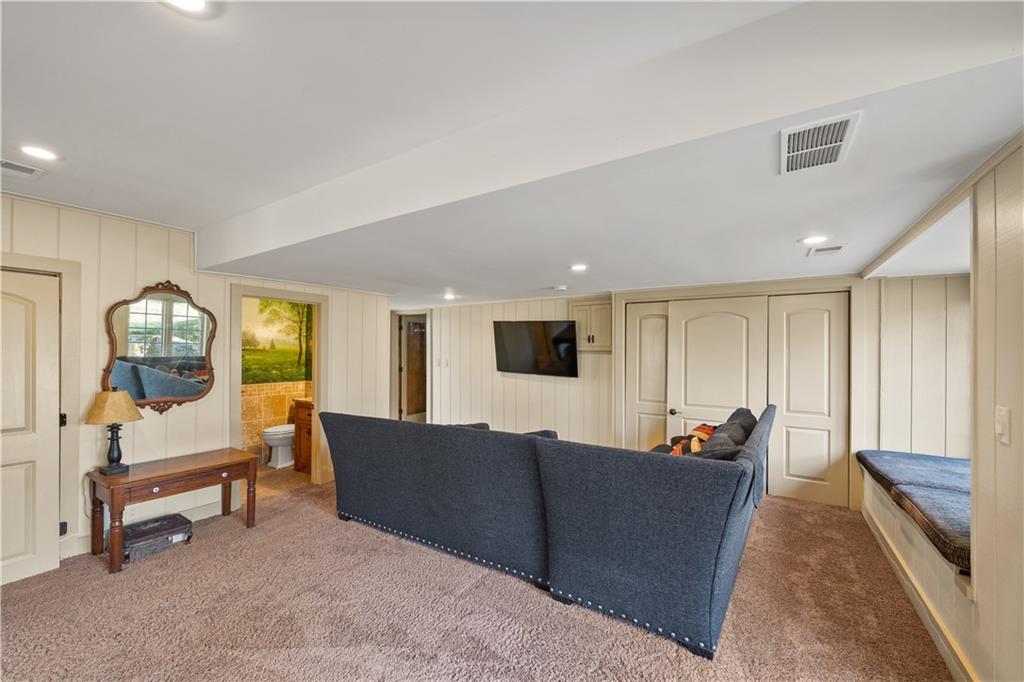 21405 W 73 Terrace Property Photo 14