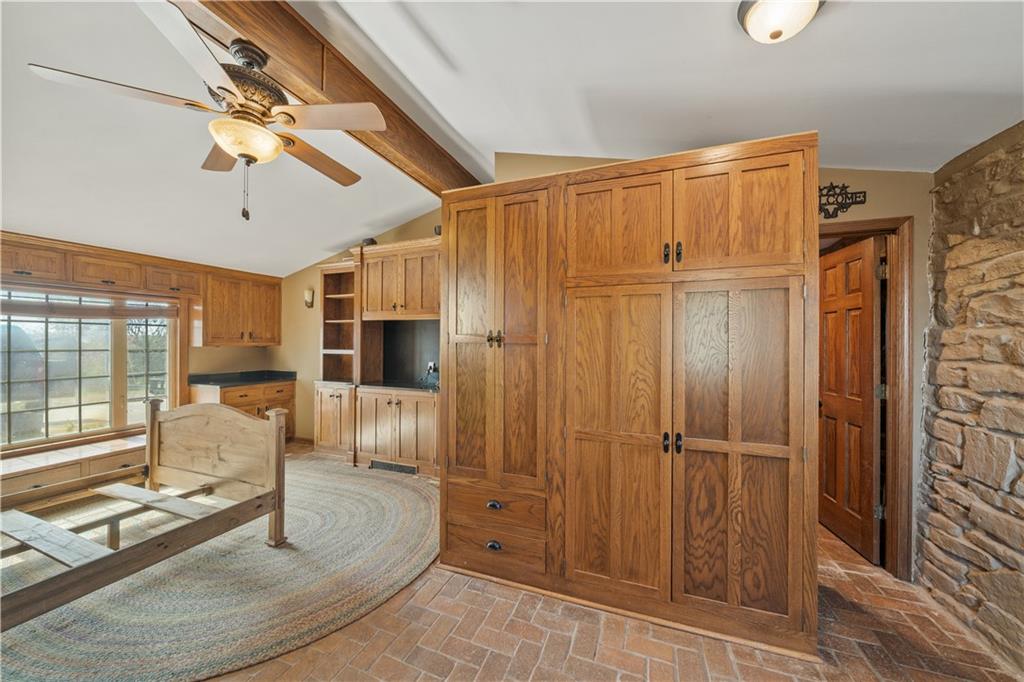 21405 W 73 Terrace Property Photo 28