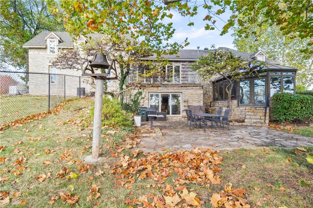 21405 W 73 Terrace Property Photo 32