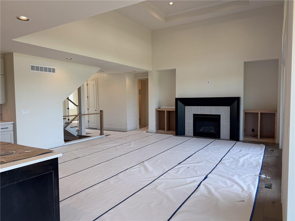 21938 W 99th Terrace Property Photo 10