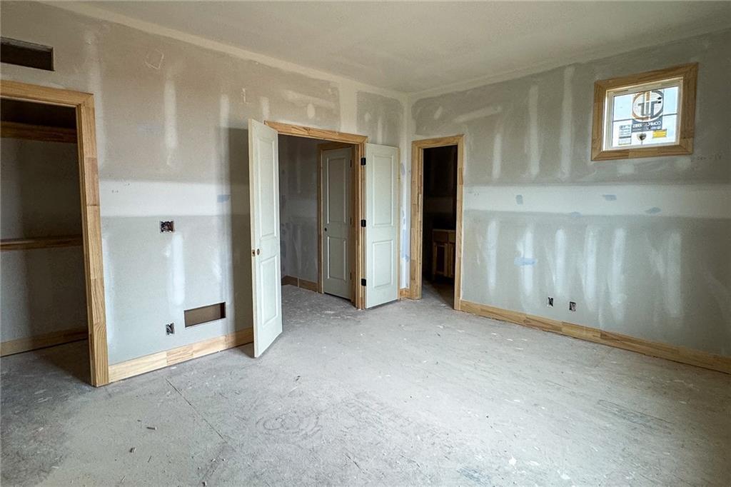 21938 W 99th Terrace Property Photo 27