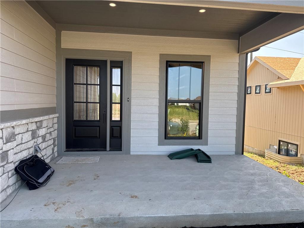 4815 Nw Martin Street Property Photo 2