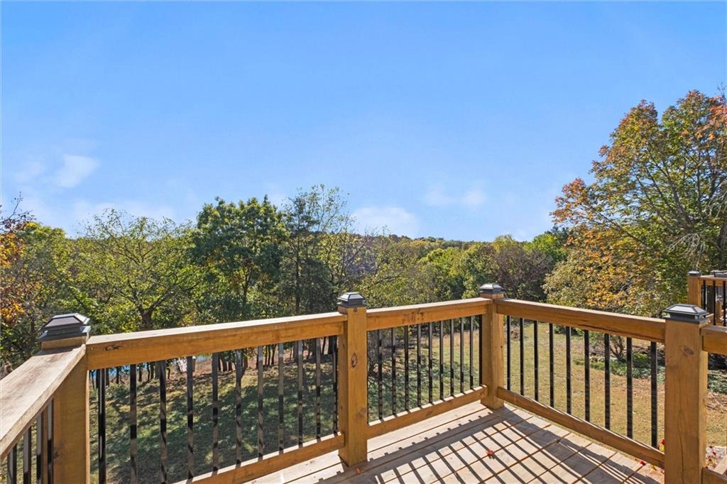 14733 Timber Lane Property Photo 25