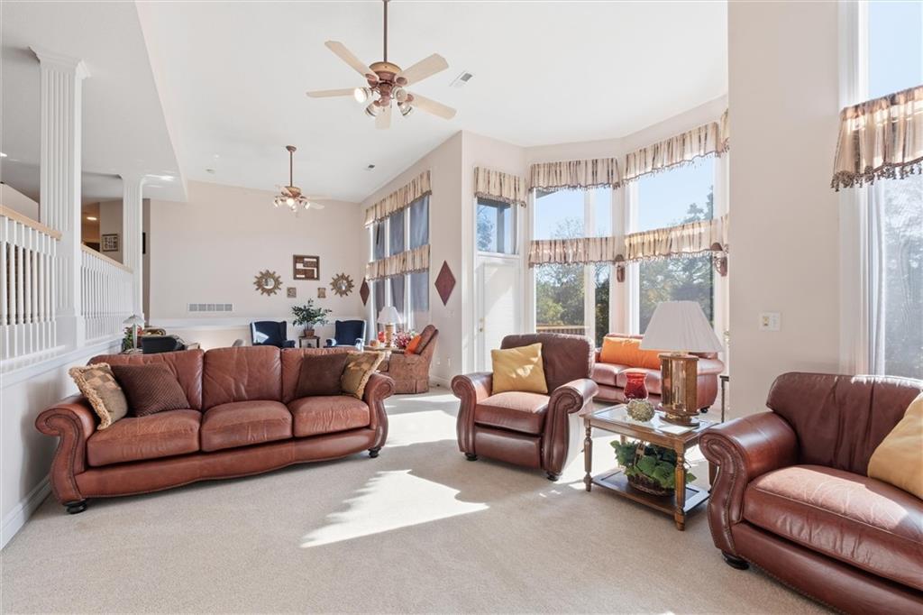 14733 Timber Lane Property Photo 46