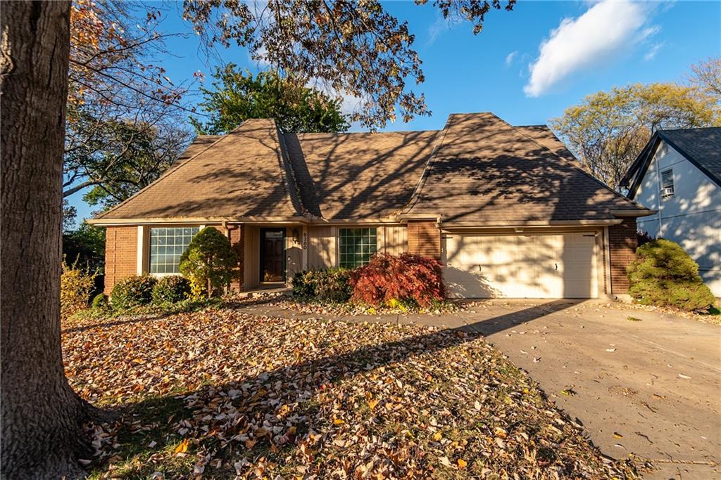 8280 W 117th Street Property Photo 1