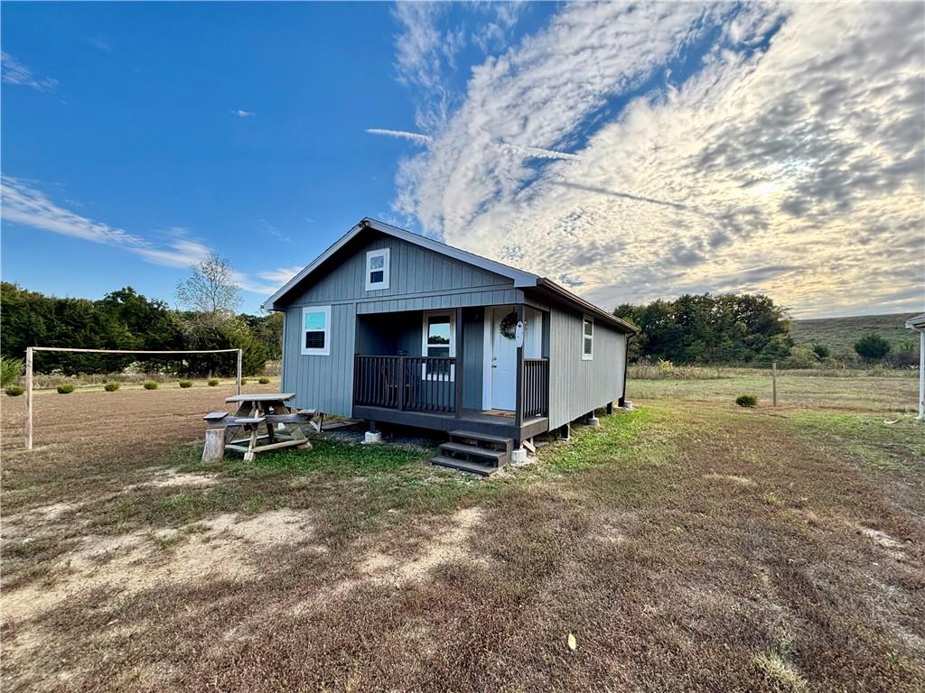 10 Lucky 1 Circle Property Photo 2