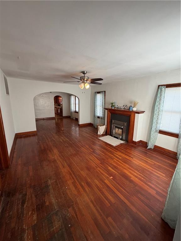 3027 Washington Avenue Property Photo 6