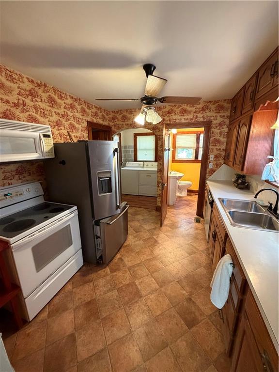 3027 Washington Avenue Property Photo 9