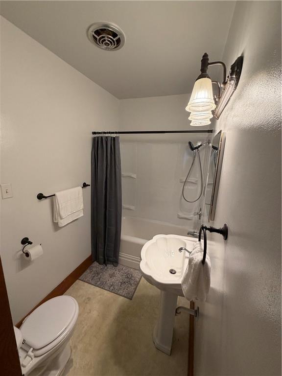 3027 Washington Avenue Property Photo 10