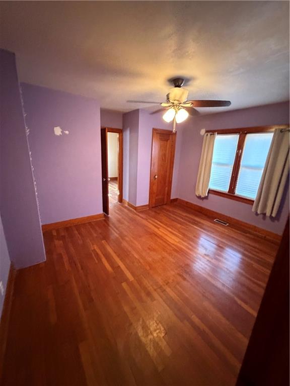 3027 Washington Avenue Property Photo 12