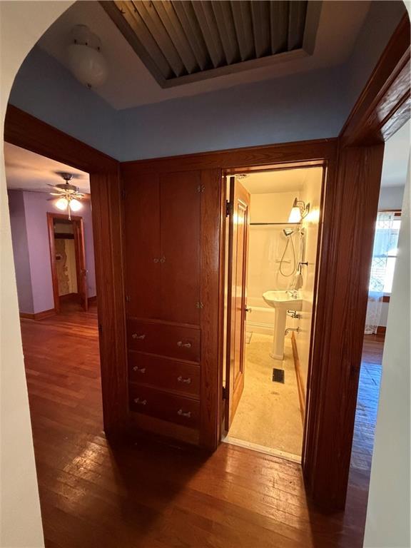 3027 Washington Avenue Property Photo 15