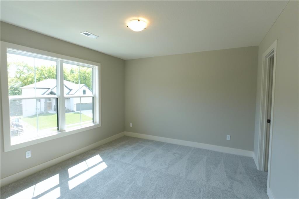 12740 Nw Larkspur Lane Property Photo 21