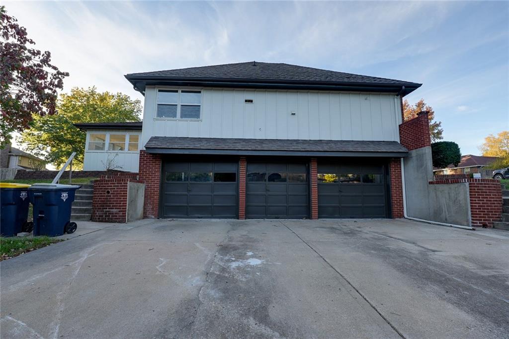 10321 E 95th Terrace Property Photo 4