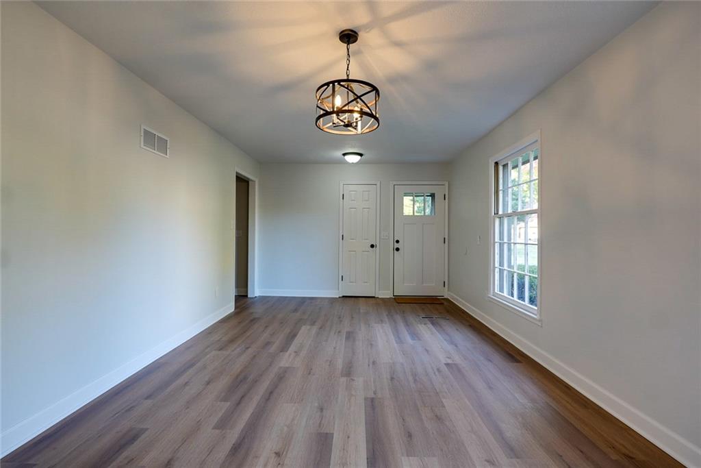 10321 E 95th Terrace Property Photo 8