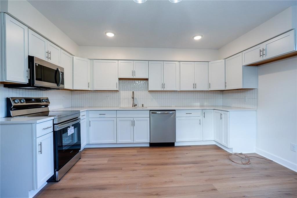 10321 E 95th Terrace Property Photo 15