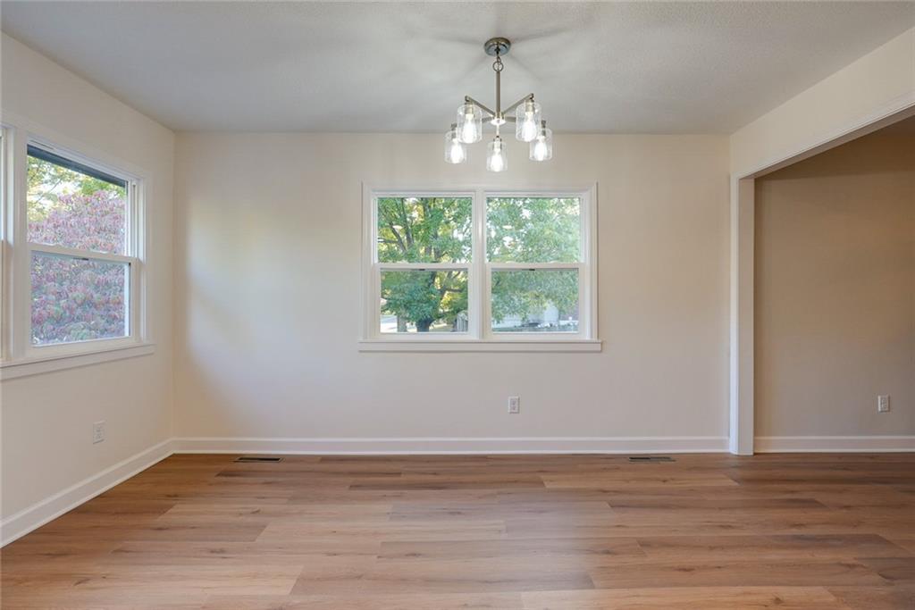 10321 E 95th Terrace Property Photo 17