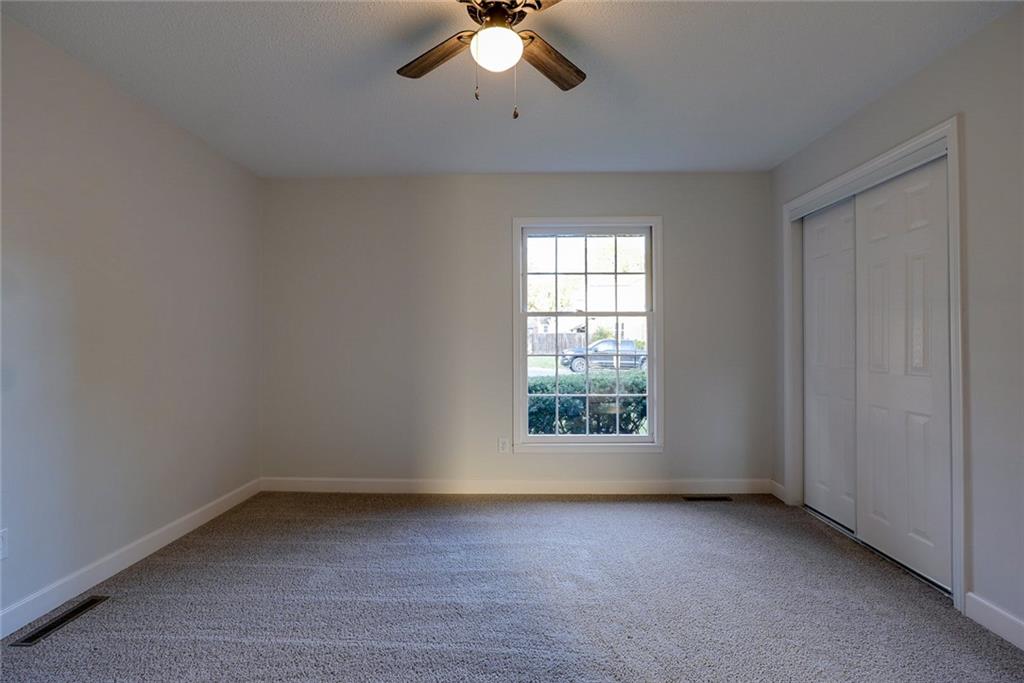 10321 E 95th Terrace Property Photo 27