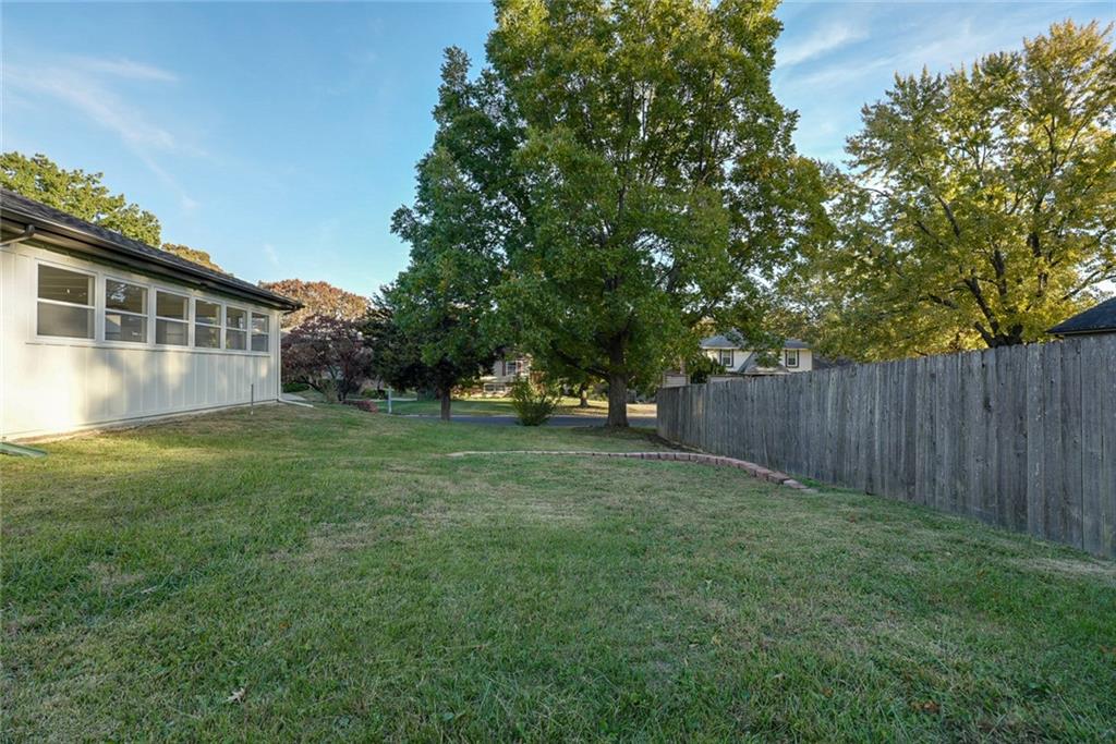 10321 E 95th Terrace Property Photo 46