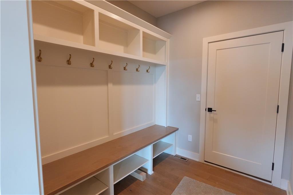 12770 Nw Larkspur Lane Property Photo 9
