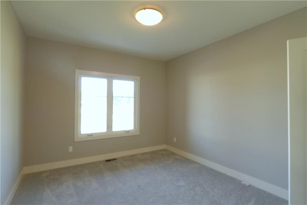 12770 Nw Larkspur Lane Property Photo 10