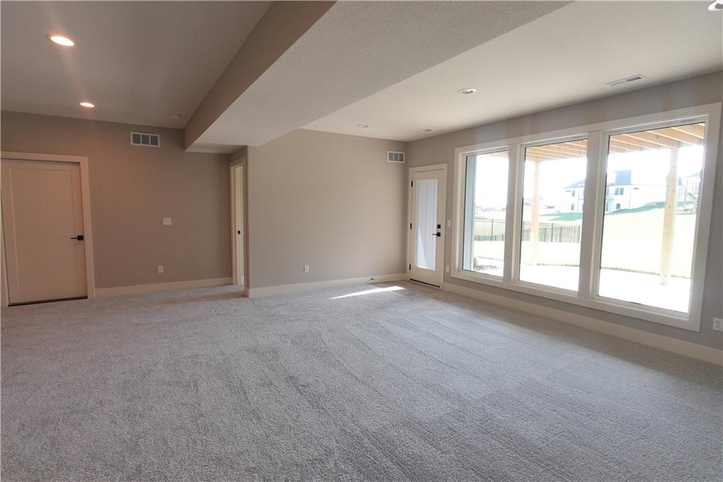 12770 Nw Larkspur Lane Property Photo 28