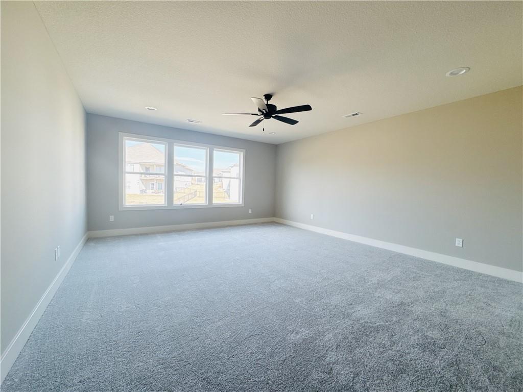 18130 Nw 127th Street Property Photo 10